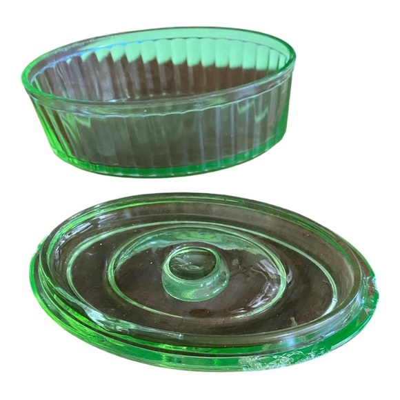 Vintage 1930s Anchor Hocking Oval Uranium Green Ribbed Depression Glass - Picture 10 of 10